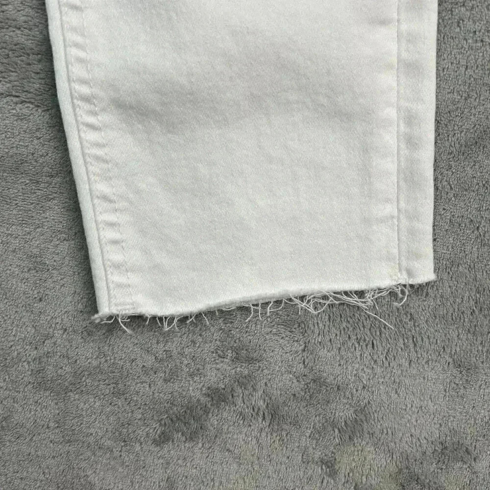 Zara Pants Womens Size 31 High Waisted White Denim Jeans Raw Hem Distressed - Picture 7 of 11